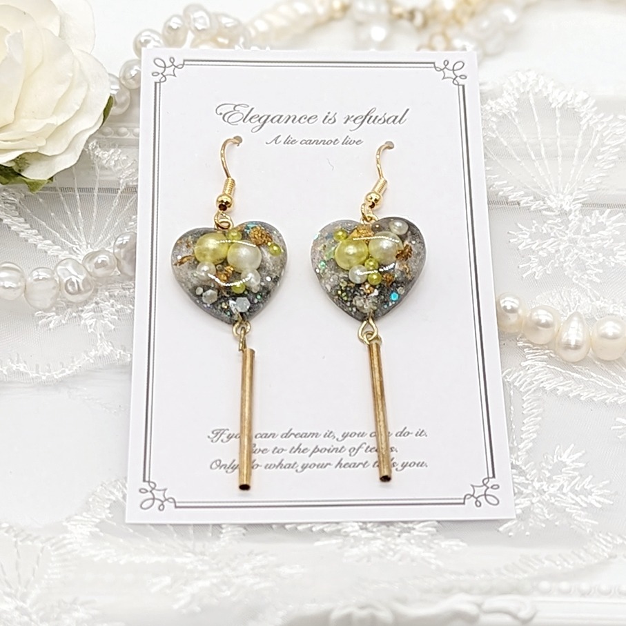 秋色ハートのピアス