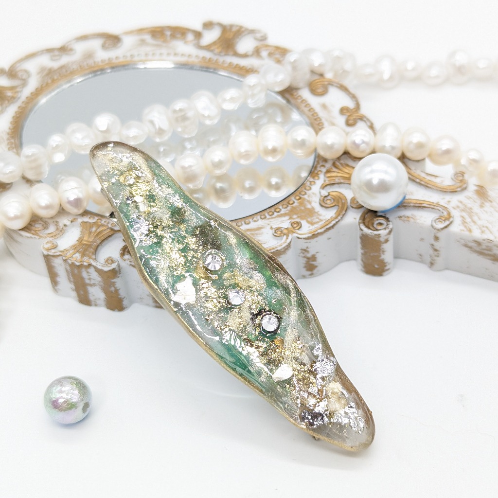 春の到来(天然石風)のヘアピン