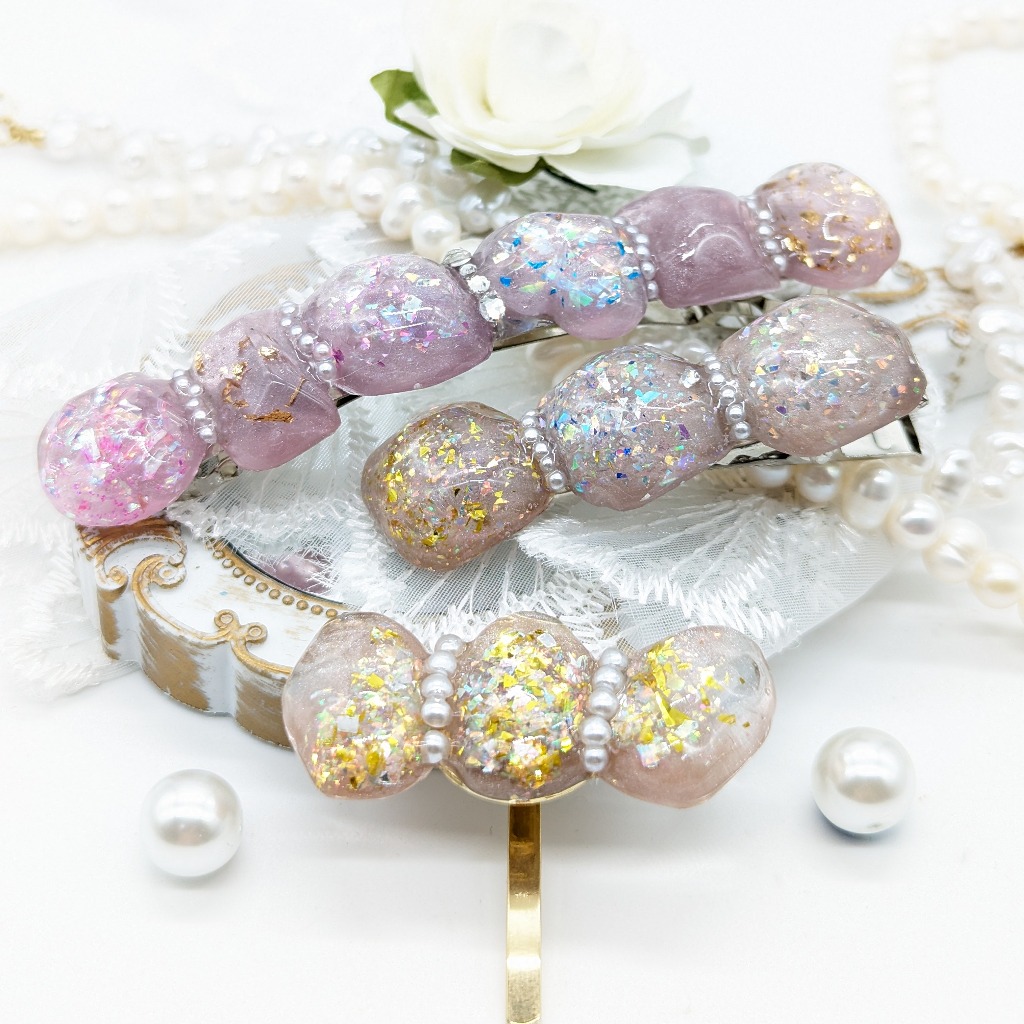 誕生日などのギフトにも最適なピアス・イヤリング・ポニーフックを販売するアクセサリーブランド