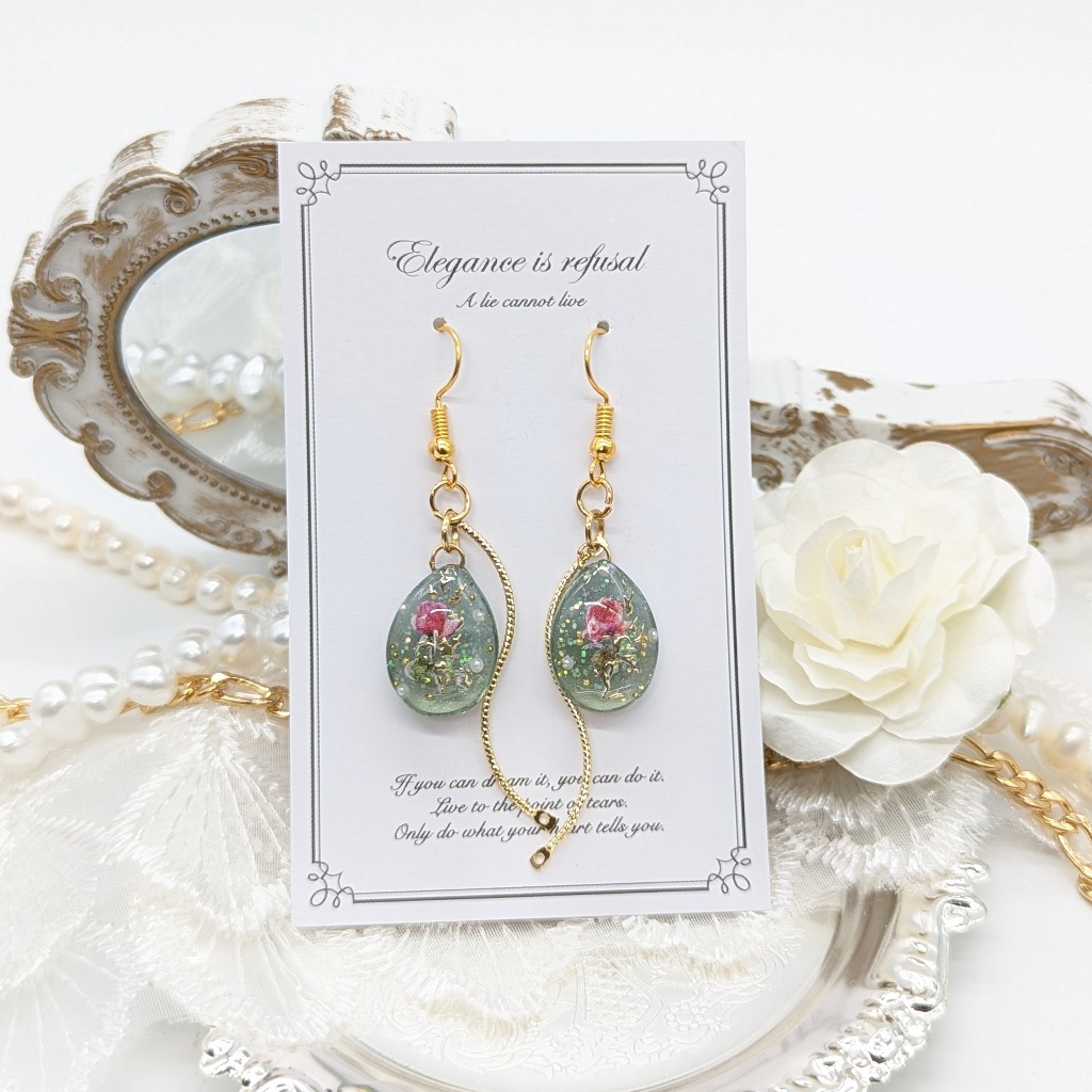 薔薇のピアス No.137