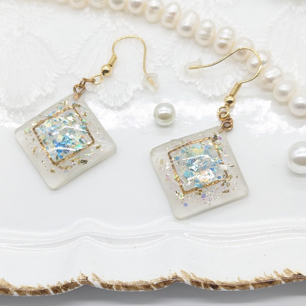 雪解けのピアス No.170