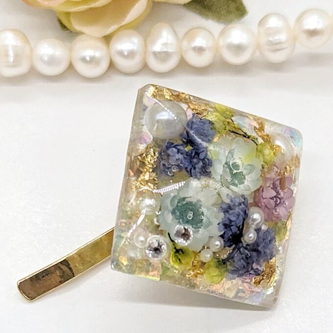 金箔とドライフラワーのポニーフック No.10